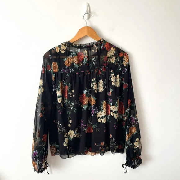 Aritzia Wilfred Chiffon Blouse Black Floral Size Small - Picture 3 of 6